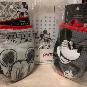 Bundle of beautiful Mickey Mouse kitchen mitts and reusable storage bag